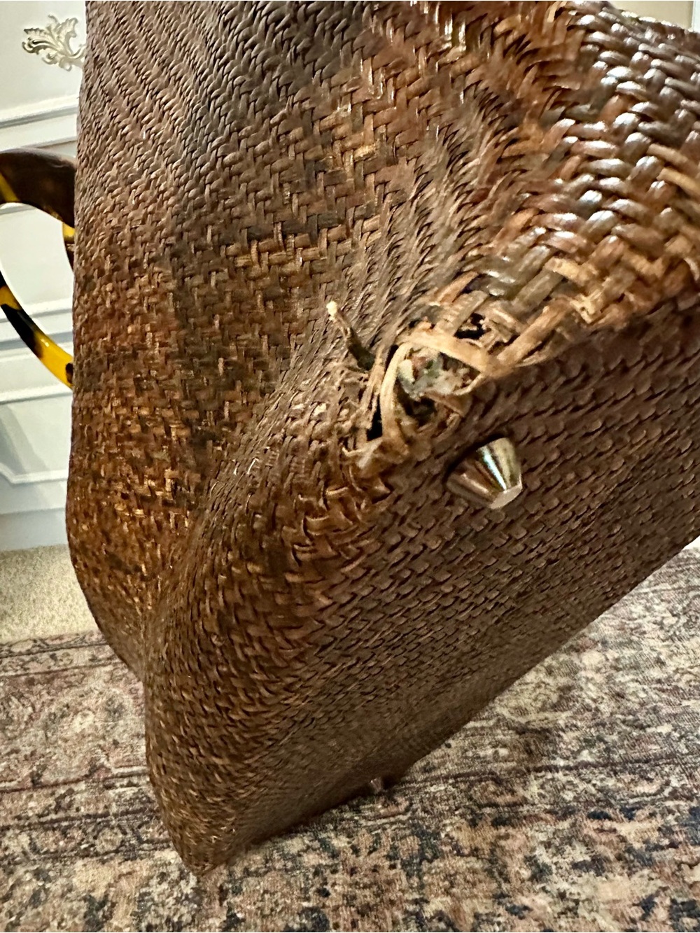 Asiaphile Los Angeles Woven Brown Straw Tote with Tortoiseshell Handle - Picture 7 of 12